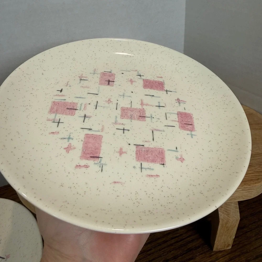 Vernonware Tickled Pink Salad Plates Set of 8 Mid Century Modern Atomic 7.5